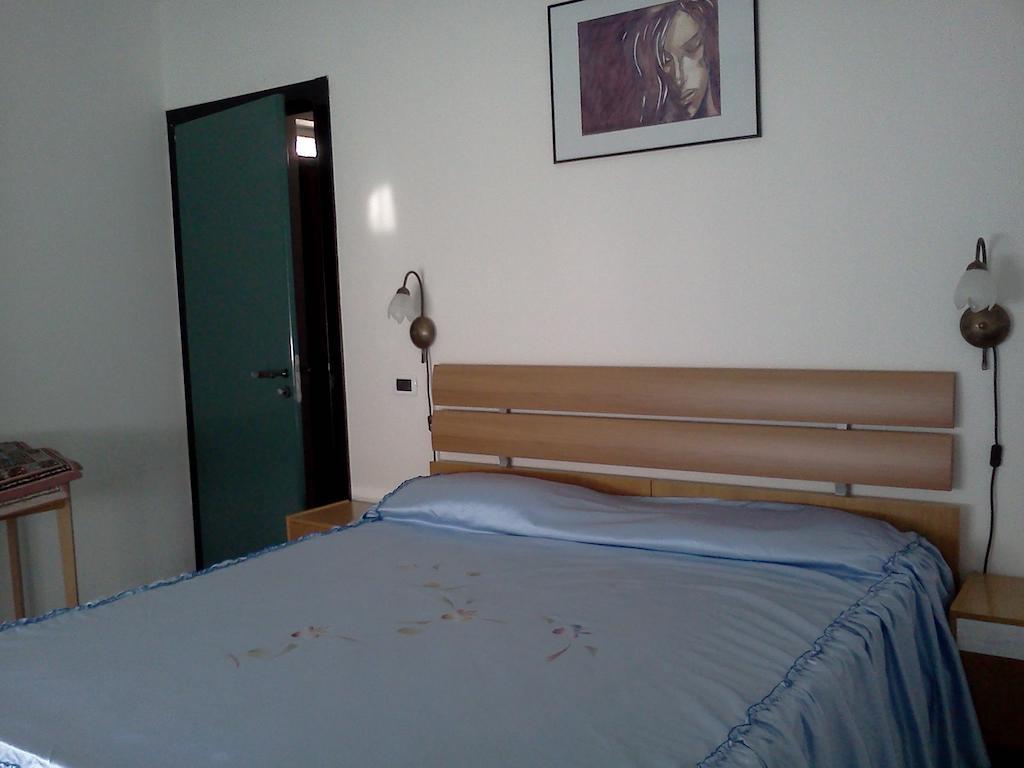 B&B Trento Nord Habitación foto